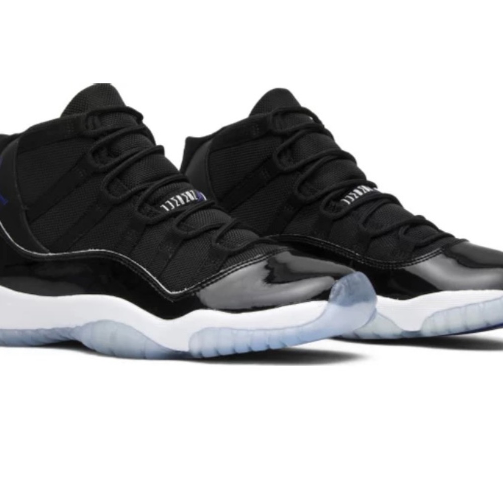 Jordan 11 Retro Space Jam- Size 8 (New in box)- Never Worn